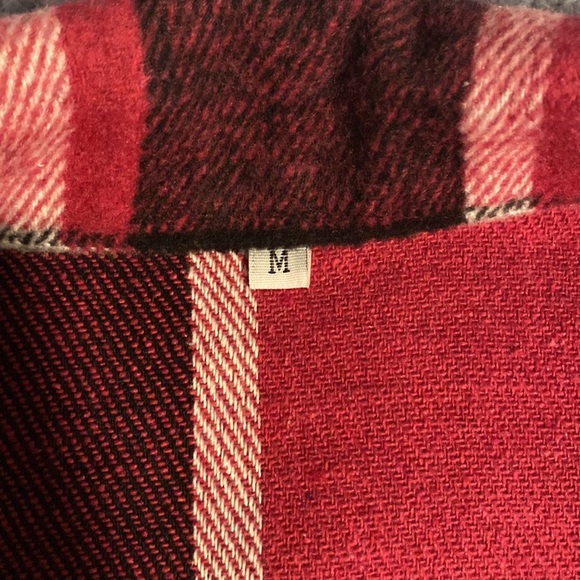 M Pink boutique flannel - Picture 3 of 3
